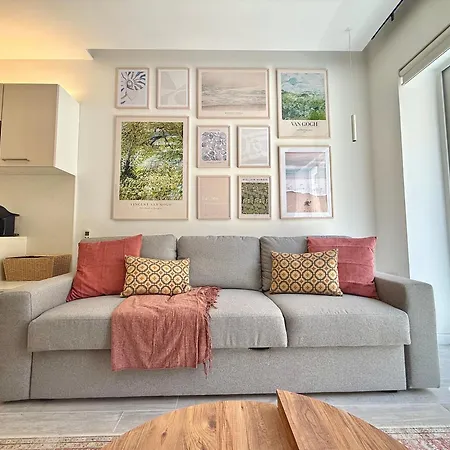 Eight Point Living Sl12 - Apartman